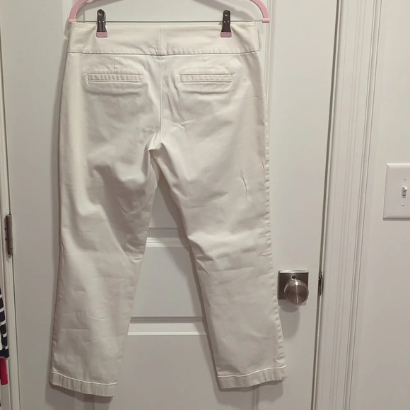 The Limited Drew Fit White Capri Pants - Picture 5 of 5